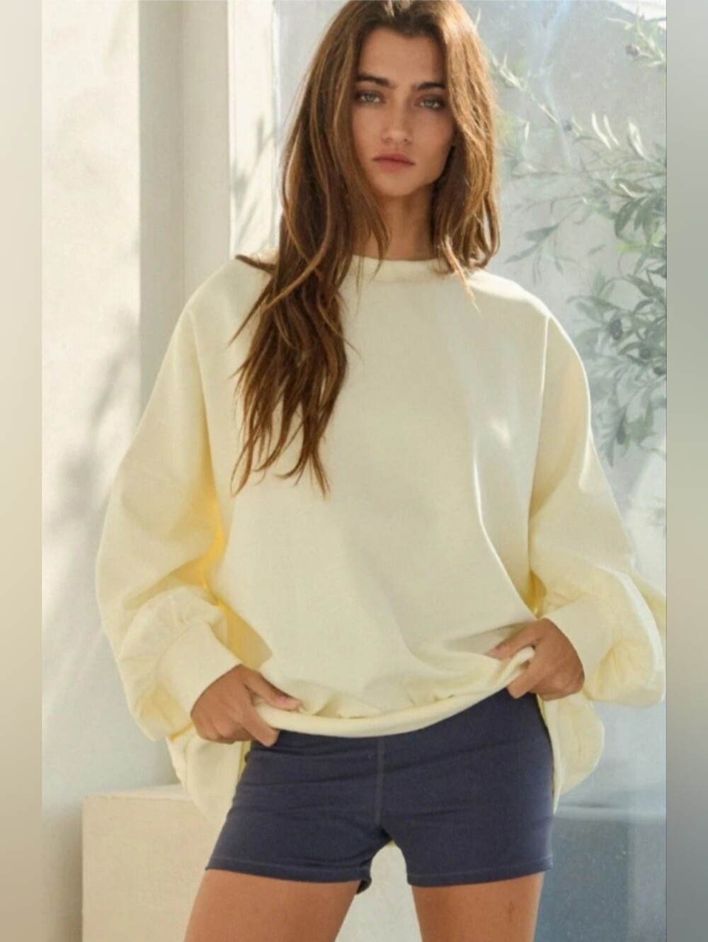 BUCKETLIST Cream Oversized Soft Scuba Crewneck Sweatshirt NWOT